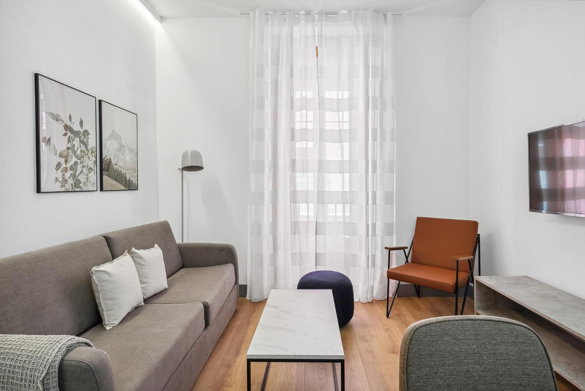 Limehome Madrid Calle De Santa Ana - Estancia Temporal Екстер'єр фото