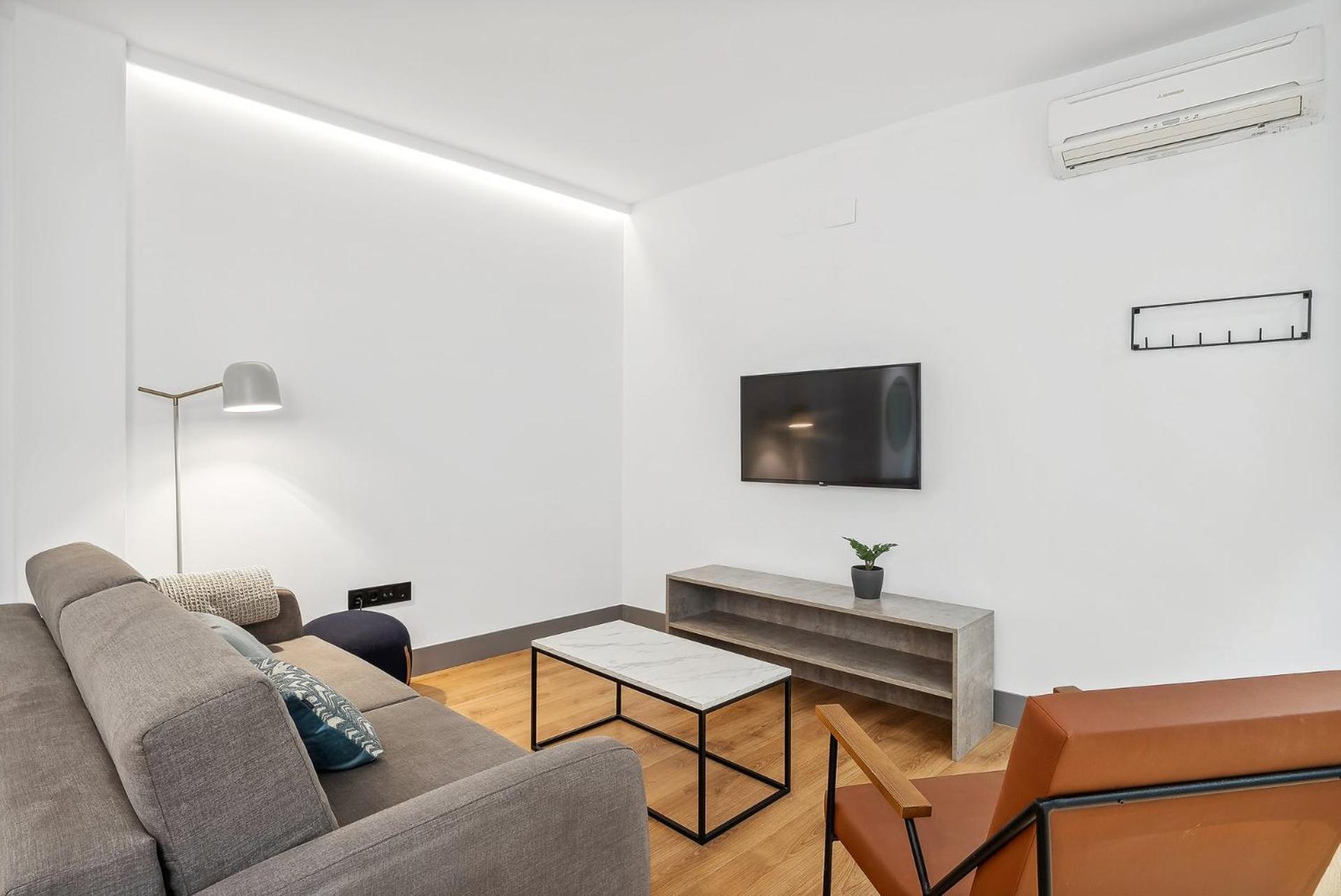 Limehome Madrid Calle De Santa Ana - Estancia Temporal Екстер'єр фото