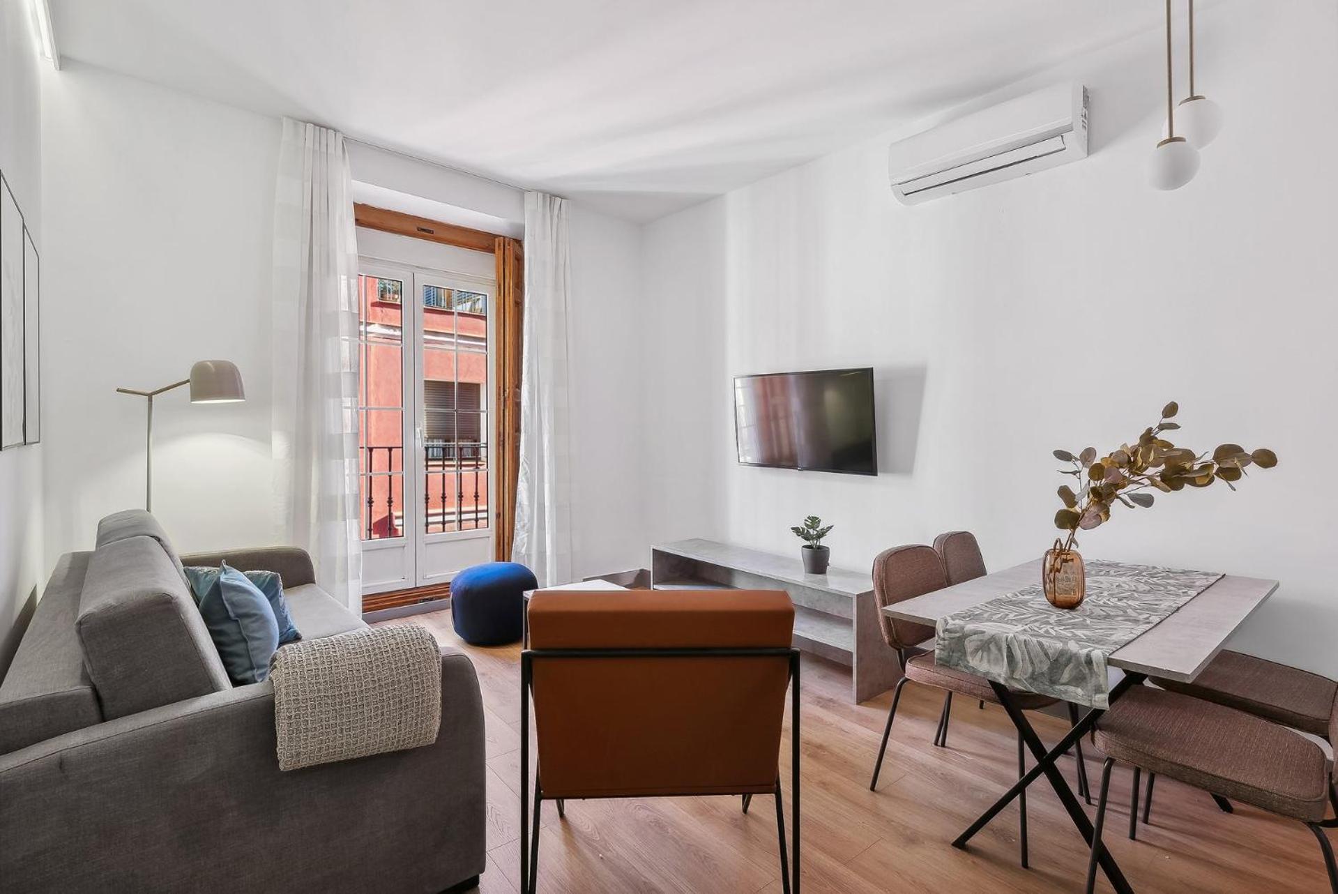 Limehome Madrid Calle De Santa Ana - Estancia Temporal Екстер'єр фото